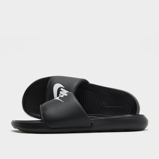 NIKE VICTORI ONE SLIDE ze sklepu JD Sports  w kategorii Klapki męskie - zdjęcie 178188790