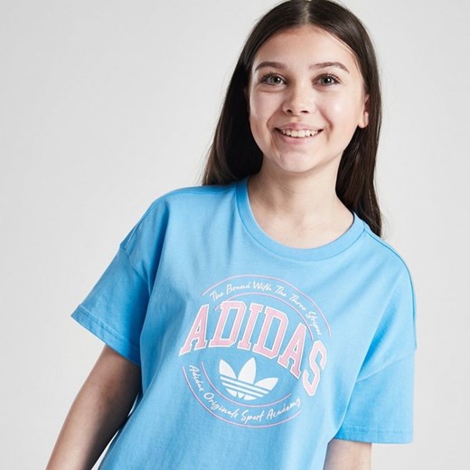 ADIDAS T-SHIRT VARSITY TEE BLU G ze sklepu JD Sports  w kategorii Bluzki dziewczęce - zdjęcie 178190723