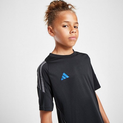 ADIDAS T-SHIRT TIRO24 TEE BLK/BLU B ze sklepu JD Sports  w kategorii T-shirty chłopięce - zdjęcie 178191283