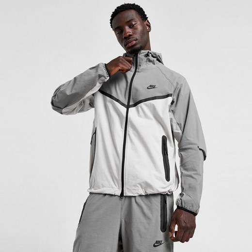 NIKE BLUZA Z KAPTUREM M NK TCH WVN WR FZ JKT ze sklepu JD Sports  w kategorii Kurtki męskie - zdjęcie 178191503