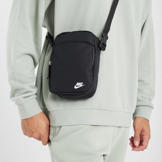 NIKE TOREBKA NK HERITAGE CROSSBODY - FA21 ze sklepu JD Sports  w kategorii Saszetki - zdjęcie 178192293