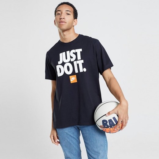 NIKE T-SHIRT M NSW TEE FRAN JDI VERBIAGE ze sklepu JD Sports  w kategorii T-shirty męskie - zdjęcie 178192403