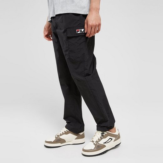 FILA SPODNIE CHRIS CARGO PNT BLK ze sklepu JD Sports  w kategorii Spodnie męskie - zdjęcie 178193092