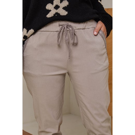 Curvy Lady Spodnie w kolorze beżowym Curvy Lady 40/42 promocja Limango Polska