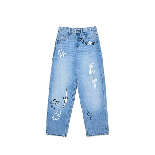 Cropp - Jeansy super baggy z nadrukami - niebieski ze sklepu Cropp w kategorii Jeansy męskie - zdjęcie 178218910