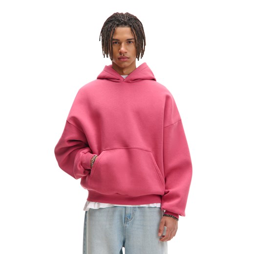 Cropp - Czerwona bluza z aplikacją na plecach - czerwony ze sklepu Cropp w kategorii Bluzy męskie - zdjęcie 178243404