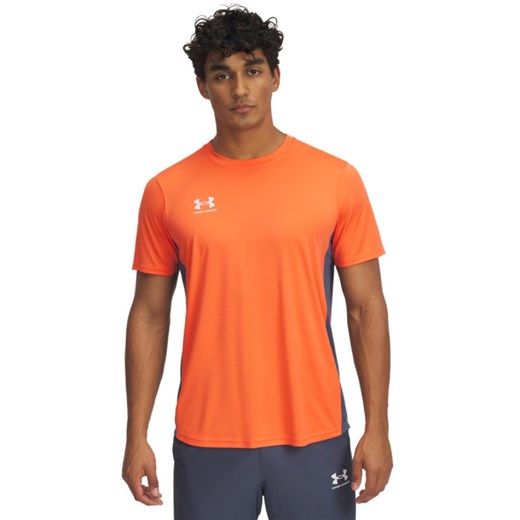 Męska koszulka treningowa Under Armour UA M\'s Challenger Train Ss - pomarańczowa ze sklepu Sportstylestory.com w kategorii T-shirty męskie - zdjęcie 178263841