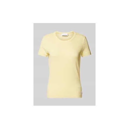 T-shirt z naszywką z logo model ‘KARDAA’ ze sklepu Peek&Cloppenburg  w kategorii Bluzki damskie - zdjęcie 178273610