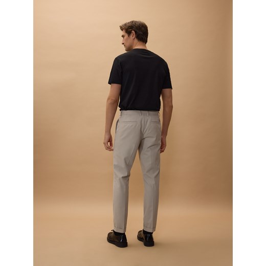 Reserved spodnie męskie beżowe 