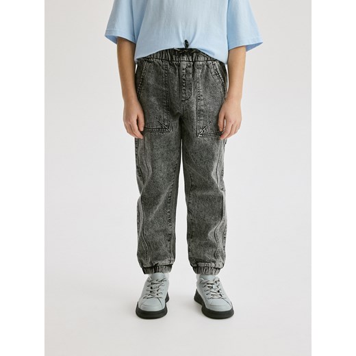 Reserved - Jeansy jogger fit - szary Reserved 128 (7-8 lat) Reserved