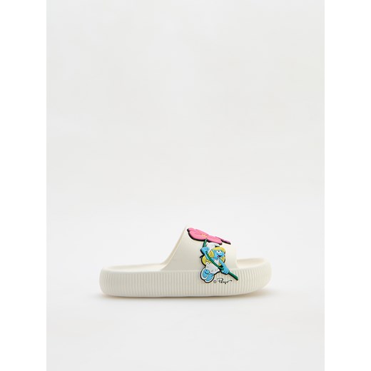 Reserved - Klapki Smerfy - złamana biel Reserved 26/27 Reserved