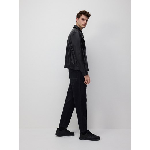 Reserved - Jeansy carrot fit - czarny Reserved 33 Reserved