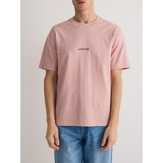 Reserved - T-shirt relaxed fit z nadrukiem - pastelowy róż ze sklepu Reserved w kategorii T-shirty męskie - zdjęcie 178301534