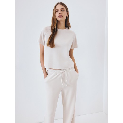 Bluzka damska Reserved biała z elastanu na wiosnę 