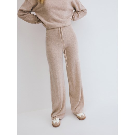 Reserved - Spodnie z wiązaniem z wełny merino - beżowy Reserved S promocja Reserved