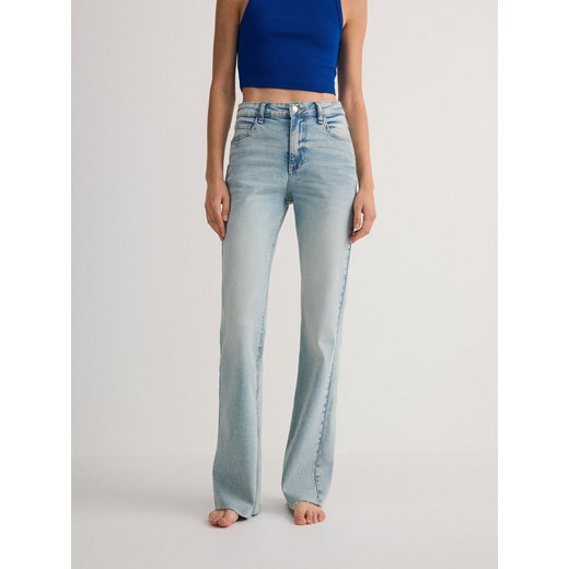 Reserved - Jeansy flare high waist - niebieski Reserved 42 promocja Reserved