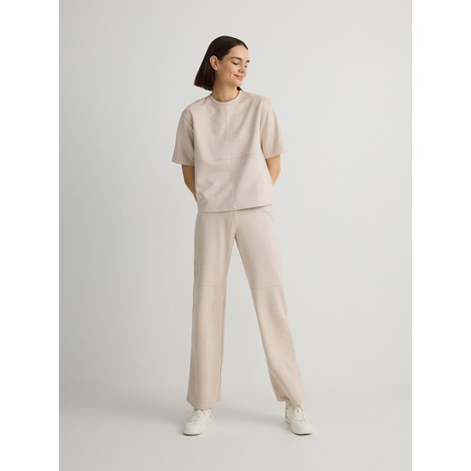 Reserved - Spodnie z imitacji zamszu - beżowy Reserved XL Reserved