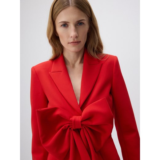 Reserved - Krótka marynarka z kokardą - czerwony Reserved XL Reserved okazja