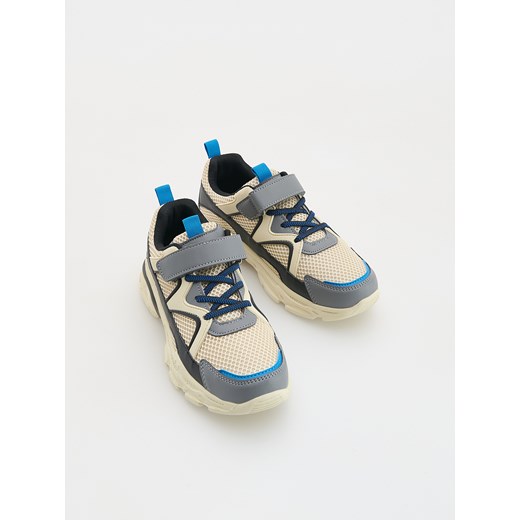 Buty sportowe dziecięce Reserved