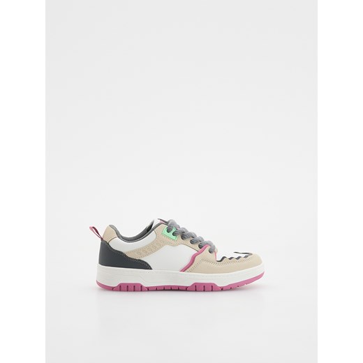 Reserved - Trampki z imitacji skóry - biały Reserved 30 Reserved