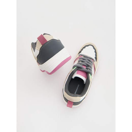 Reserved - Trampki z imitacji skóry - biały Reserved 35 Reserved