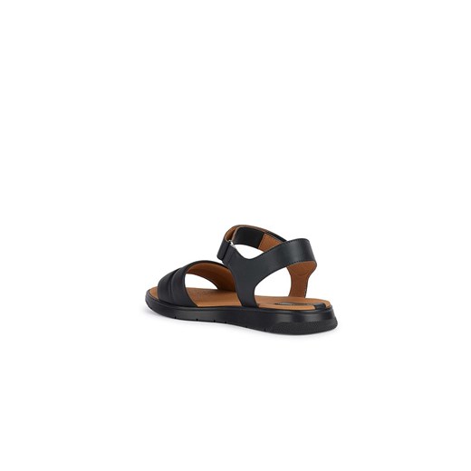 Geox sandały damskie casual z klamrą na płaskiej podeszwie