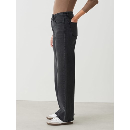 Czarne jeansy damskie Opus 