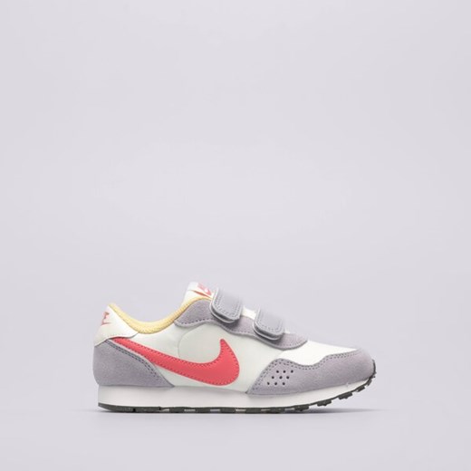 NIKE MD VALIANT ze sklepu Sizeer w kategorii Buty sportowe dziecięce - zdjęcie 178344284