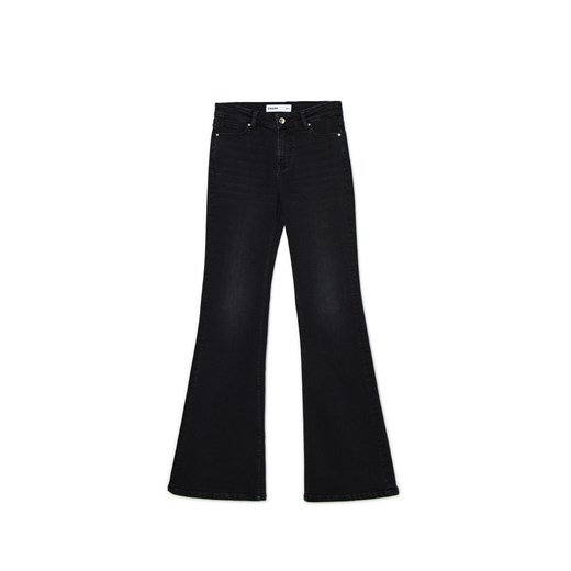 Cropp - Czarne jeansy flare z efektem sprania - czarny ze sklepu Cropp w kategorii Jeansy damskie - zdjęcie 178368402