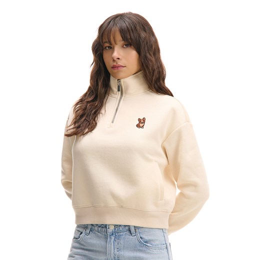 Cropp - Bluza ze stójką i naszywką pieska - beżowy ze sklepu Cropp w kategorii Bluzy damskie - zdjęcie 178372583