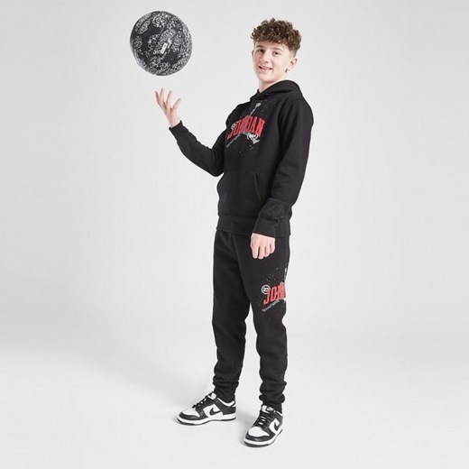JORDAN SPODNIE 1984 JM JOG BLK/RED B ze sklepu JD Sports  w kategorii Spodnie chłopięce - zdjęcie 178389434
