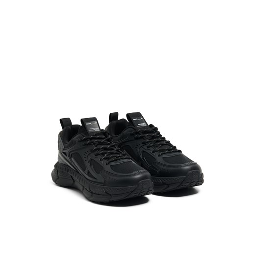Cropp - Sneakersy z elementami skórzanymi i odblaskowymi - czarny Cropp 44 Cropp