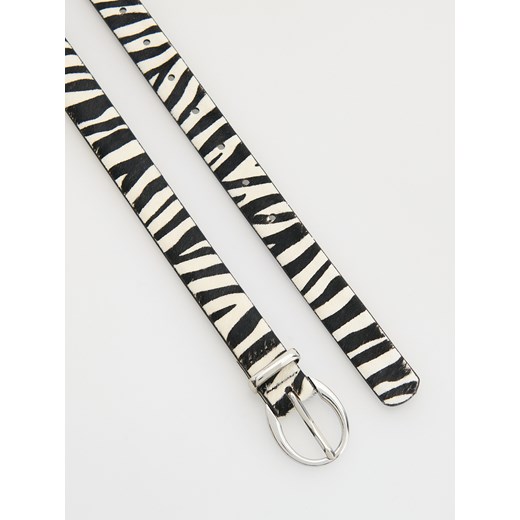 Pasek Reserved w zwierzęcy wzór