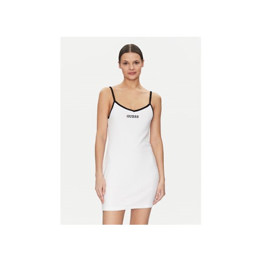 Guess Sukienka codzienna E5GK15 KCQV1 Biały Bodycon Fit ze sklepu MODIVO w kategorii Sukienki - zdjęcie 178408420