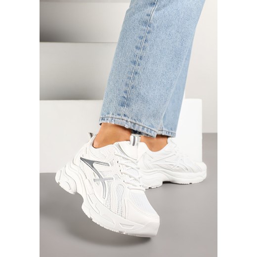 Białe Sneakersy Ozdobione Geometrycznym Wzorem Erraza ze sklepu born2be.pl w kategorii Buty sportowe damskie - zdjęcie 178414350