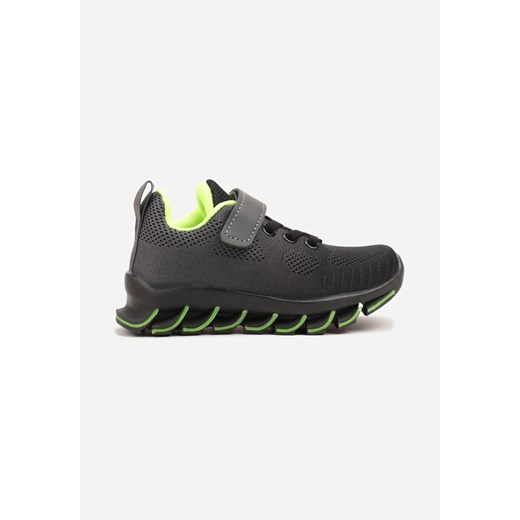 Czarno-Zielone Buty Sportowe Zapinane na Rzep z Materiałową Cholewką Laniella ze sklepu born2be.pl w kategorii Buty sportowe dziecięce - zdjęcie 178416122