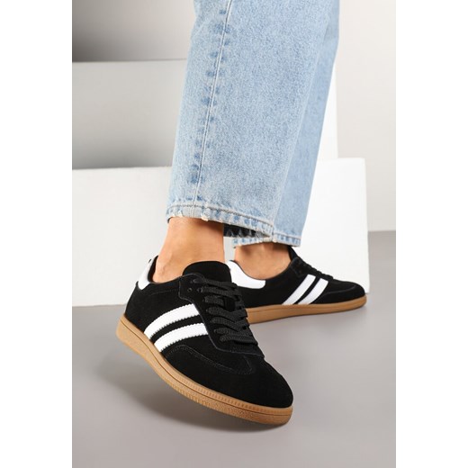Czarne Skórzane Sneakersy w Stylu Tenisówek Ozdobione Paskami Alisira ze sklepu born2be.pl w kategorii Buty sportowe damskie - zdjęcie 178419240