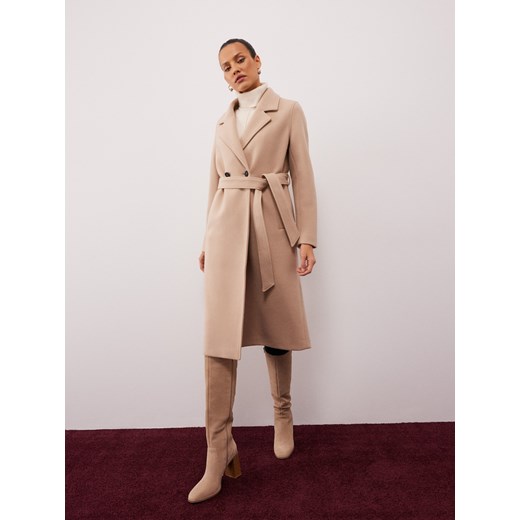 Mohito - Dwurzędowy beżowy płaszcz - beżowy ze sklepu Mohito w kategorii Płaszcze damskie - zdjęcie 178420890