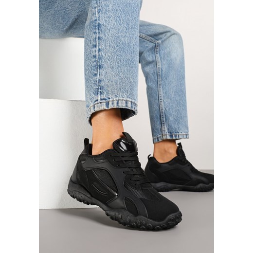 Czarne Sneakersy z Ozdobnym Tłoczeniem Pilliana ze sklepu born2be.pl w kategorii Buty sportowe damskie - zdjęcie 178442602