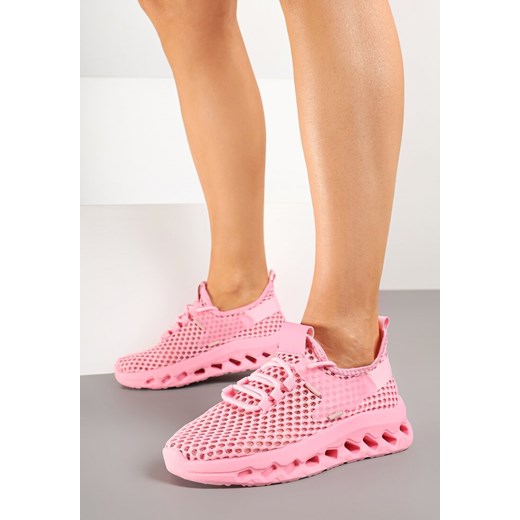Fuksjowe Siateczkowe Buty Sportowe Sneakersy na Grubej Tłoczonej Podeszwie Luriane ze sklepu born2be.pl w kategorii Buty sportowe damskie - zdjęcie 178447152