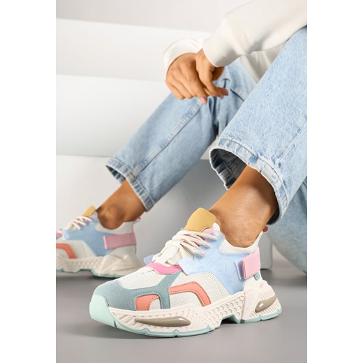 Niebiesko-Białe Sneakersy w Streetwearowym Stylu z Ozdobnym Rzepem Akkaria ze sklepu renee.pl w kategorii Buty sportowe damskie - zdjęcie 178494772
