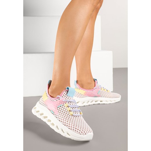 Biało-Różowe Buty Sportowe Sneakersy Siateczkowe na Tłoczonej Platformie Lurilia ze sklepu renee.pl w kategorii Buty sportowe damskie - zdjęcie 178497970