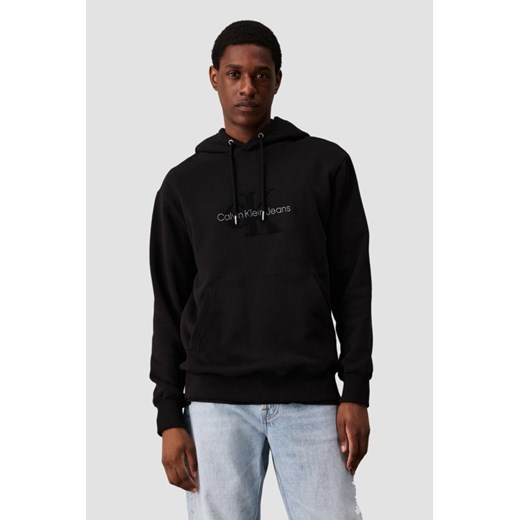 CALVIN KLEIN Czarna męska bluza z haftowanym logo, Rozmiar S ze sklepu outfit.pl w kategorii Bluzy męskie - zdjęcie 178539813