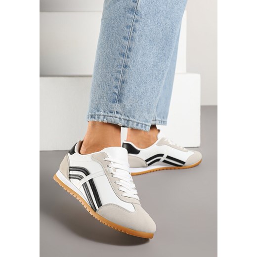 Białe Sneakersy w Stylu Kultowych Tenisówek z Ozdobnymi Przeszyciami Wendiva ze sklepu born2be.pl w kategorii Buty sportowe damskie - zdjęcie 178541981
