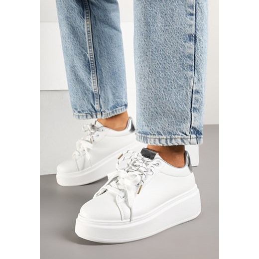 Biało-Srebrne Sneakersy Ozdobione Podwójnym Wiązaniem Zdivane ze sklepu born2be.pl w kategorii Buty sportowe damskie - zdjęcie 178560041
