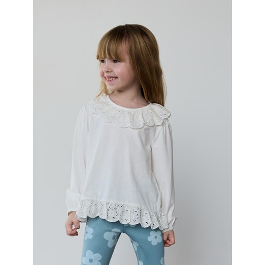 Reserved - Bluzka z ozdobną falbaną - złamana biel Reserved 80 (9-12 m.) Reserved