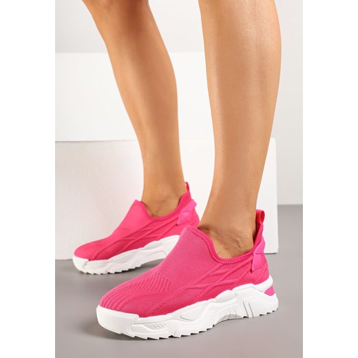 Fuksjowe Siateczkowe Buty Sportowe Sneakersy Wsuwane Zdobione Tłoczeniami Nusadela ze sklepu renee.pl w kategorii Buty sportowe damskie - zdjęcie 178562542