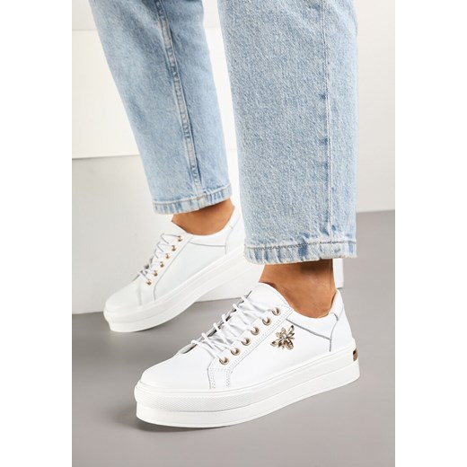 Biało-Złote Sneakersy ze Skóry na Grubej Podeszwie z Metaliczną Ozdobą Orlianse ze sklepu born2be.pl w kategorii Buty sportowe damskie - zdjęcie 178563952