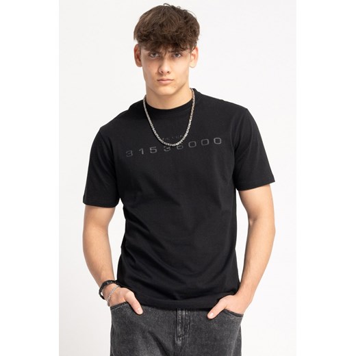 Czarny t-shirt z kontrastowym nadrukiem z przodu, rozmiar - 170, kolor - czarny ze sklepu REPORTER w kategorii T-shirty chłopięce - zdjęcie 178566853