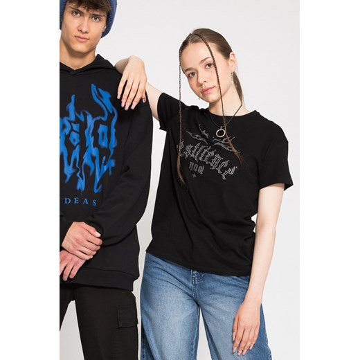 Czarny t-shirt z przestrzennym nadrukiem na wysokości piersi, kolor - czarny, rozmiar - 140 ze sklepu REPORTER w kategorii Bluzki dziewczęce - zdjęcie 178567214